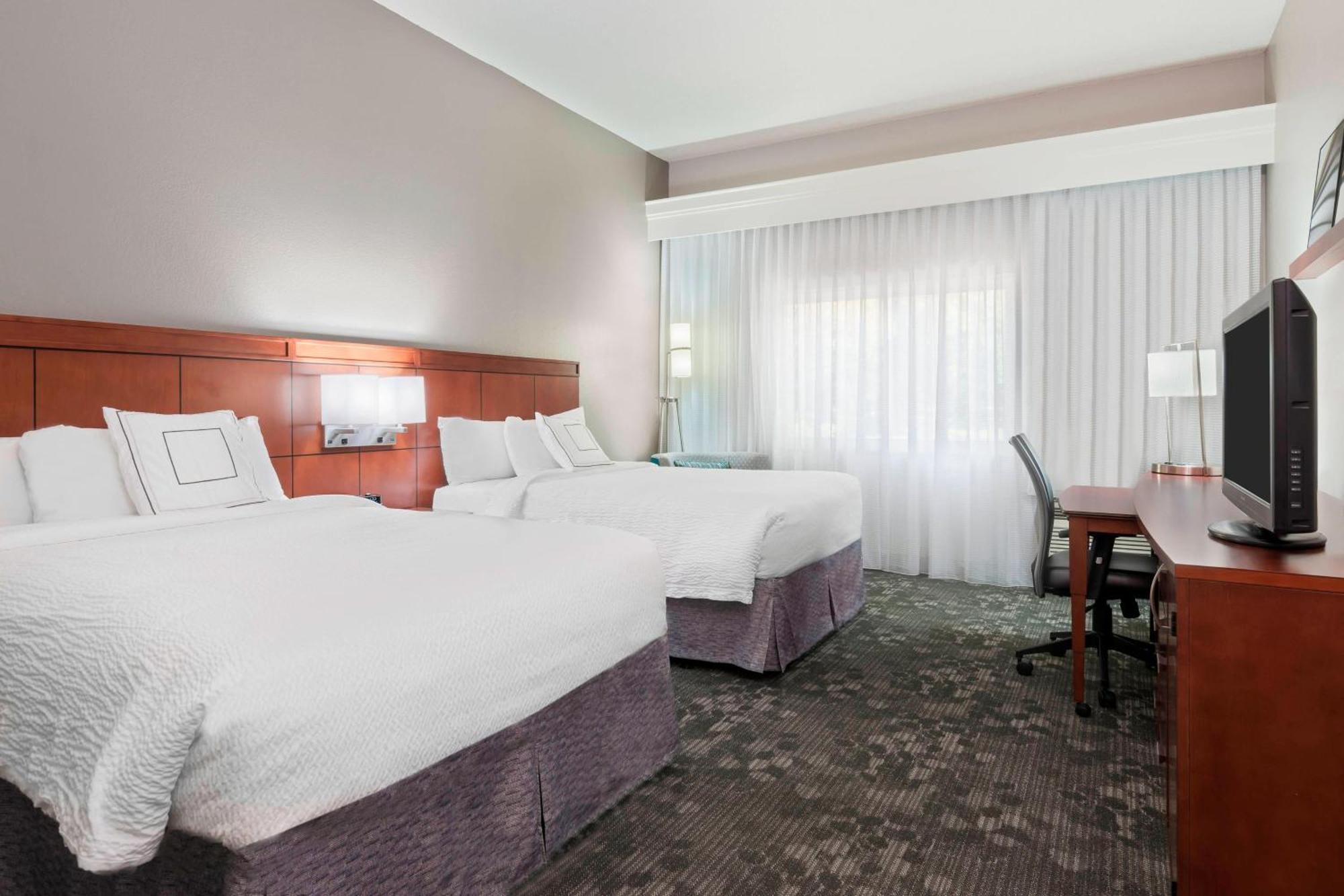 מלון Courtyard Sarasota Bradenton Airport מראה חיצוני תמונה